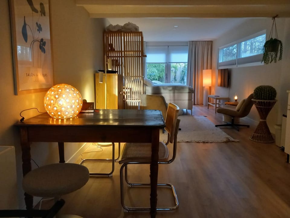 studio Le Garage Apartment in Bergen