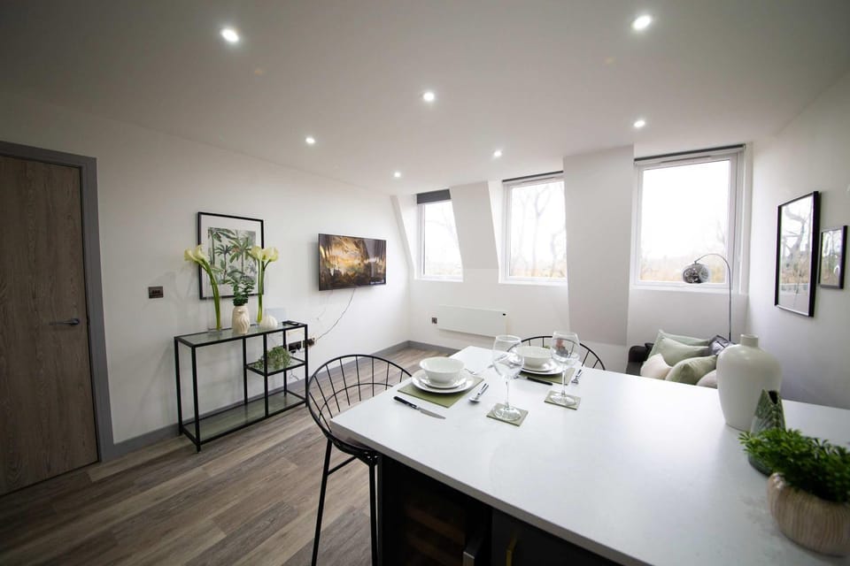 Spacious 2 Bedroom Apartment in Central Preston Apartment in Preston