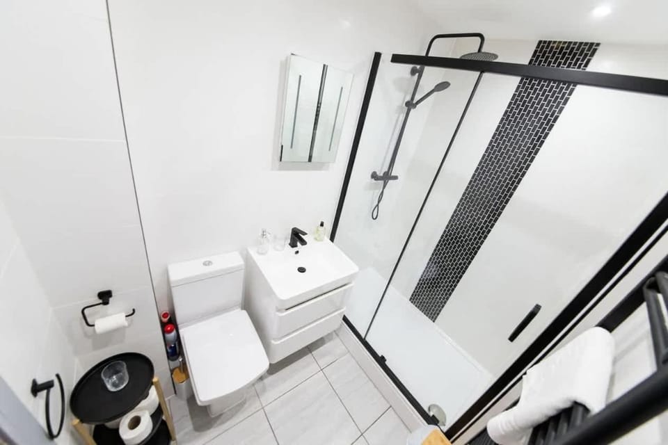 Spacious 2 Bedroom Apartment in Central Preston Apartment in Preston