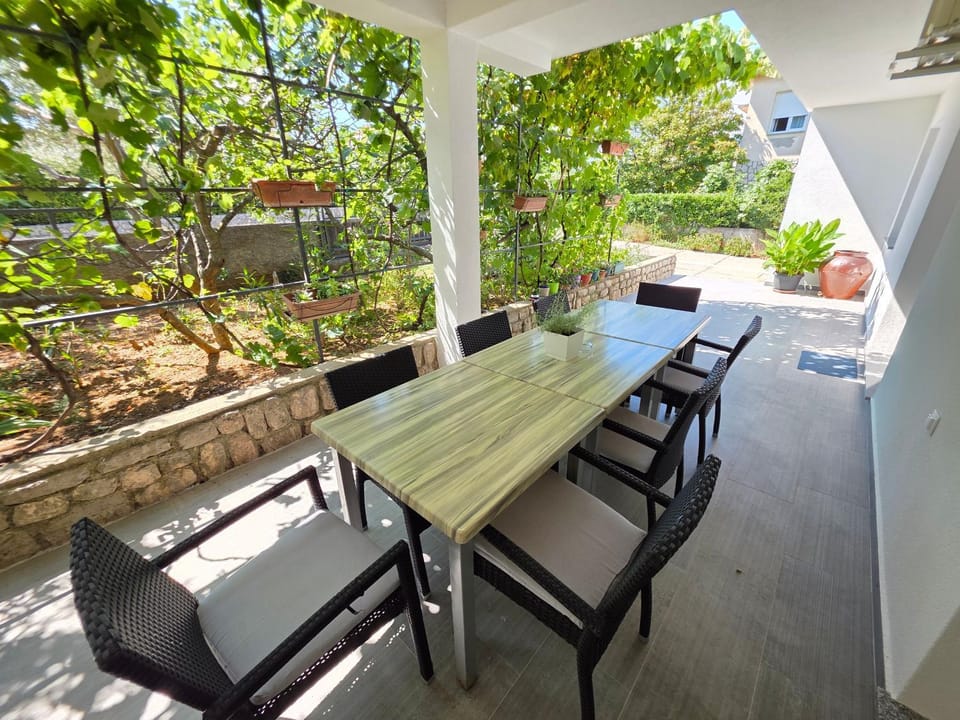 Patio, Balcony/Terrace, Garden view