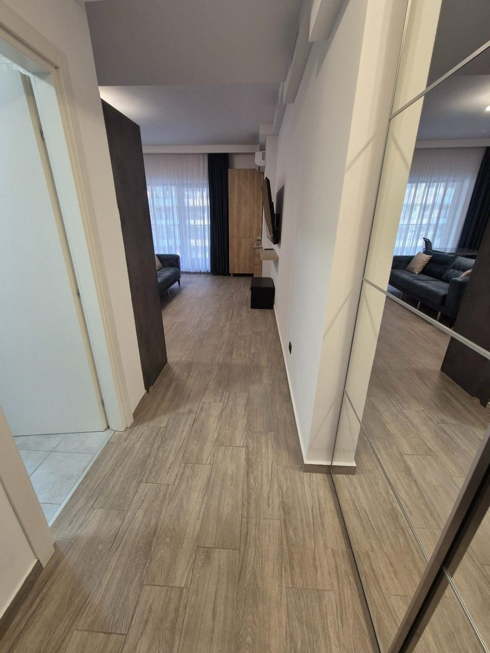 TV and multimedia, wardrobe