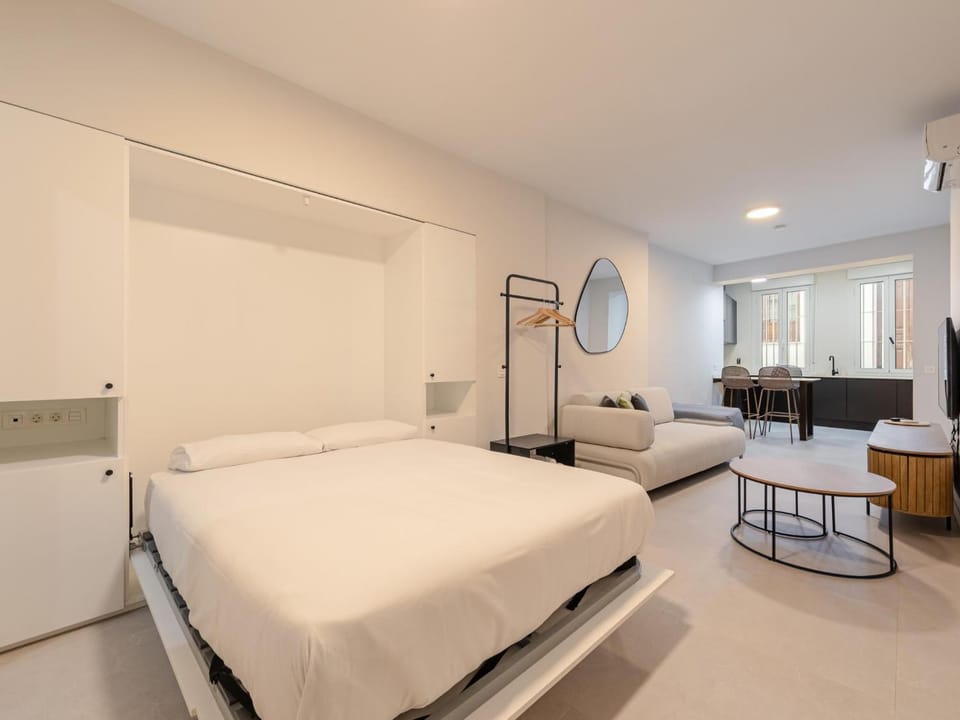 Bed, Photo of the whole room
