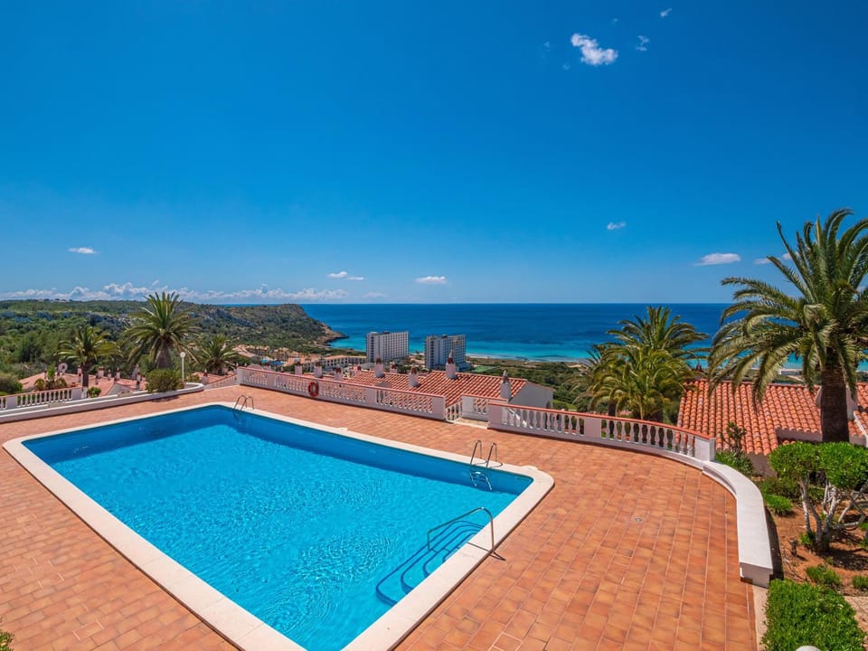 Day, Pool view, Sea view, Swimming pool, sunbed