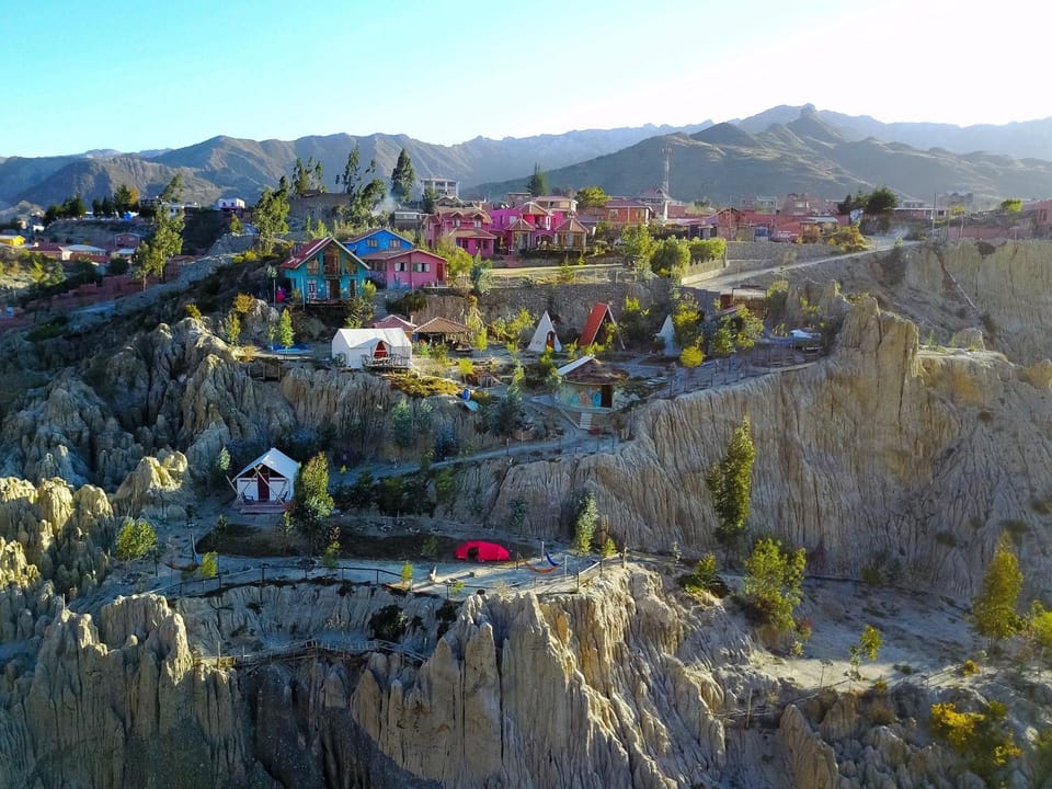 Property building, Natural landscape, Mountain view