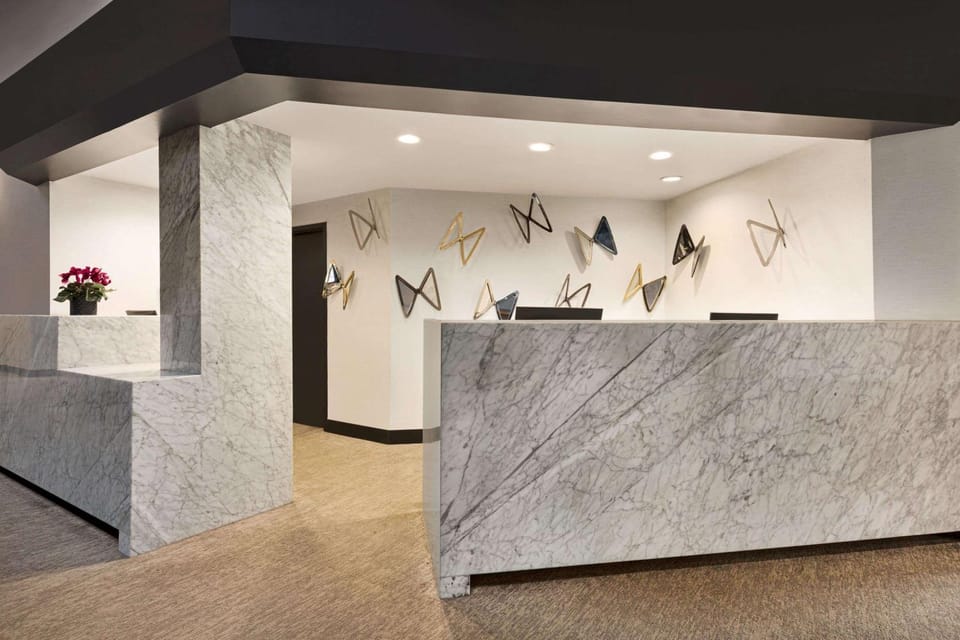 Lobby or reception, On site