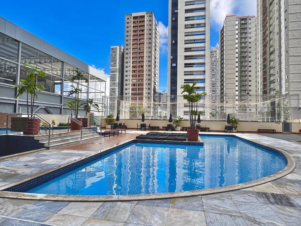 Solarium, Swimming pool