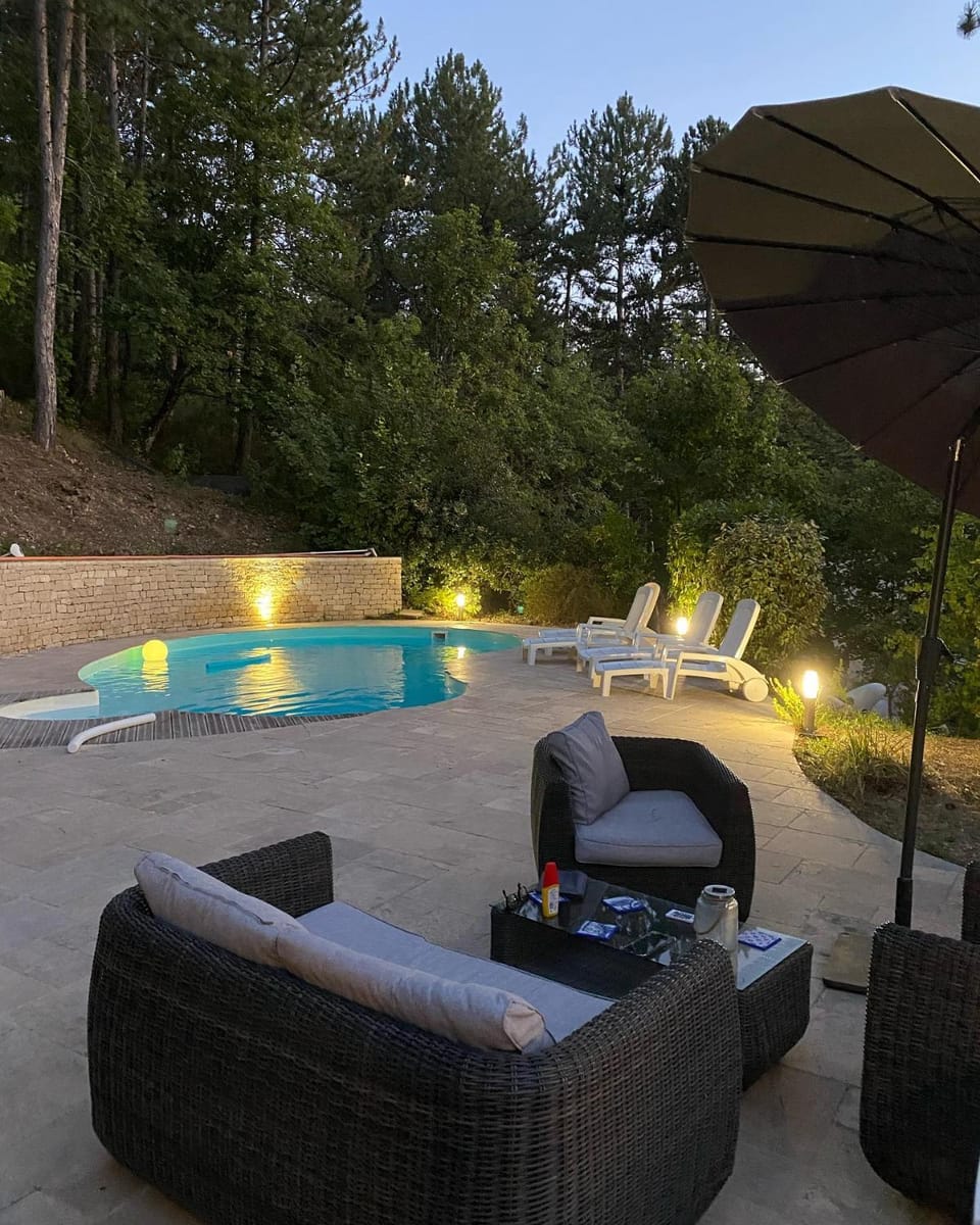 Oasis en Provence, piscine, pinède et vue splendide Villa in Provence-Alpes-Côte d'Azur