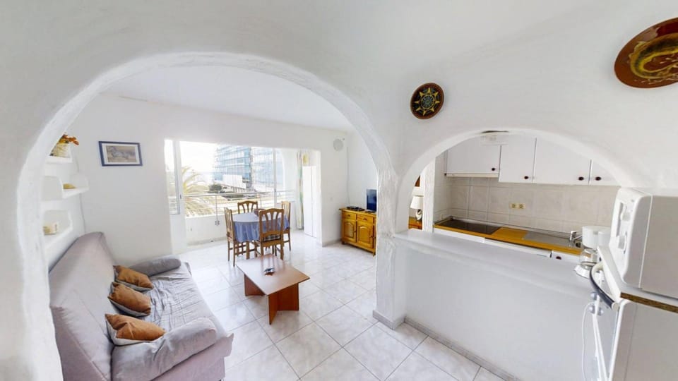 Apartamento cerca de la playa con vista Apartment in Roses