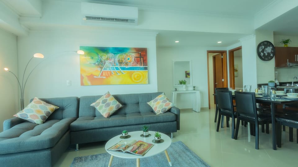 Living room, Seating area, Dining area