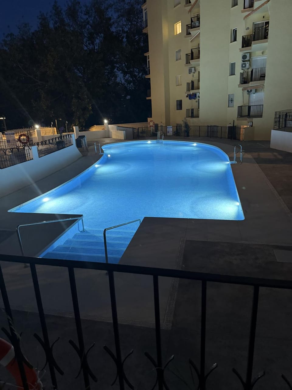Swimming pool