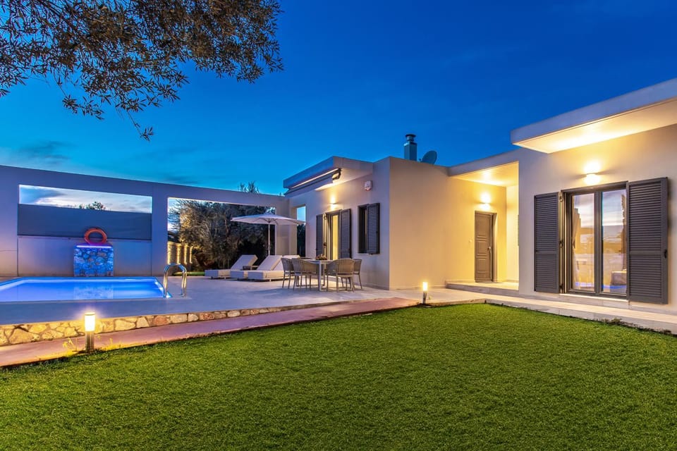 Night, Garden, Garden view, Pool view
