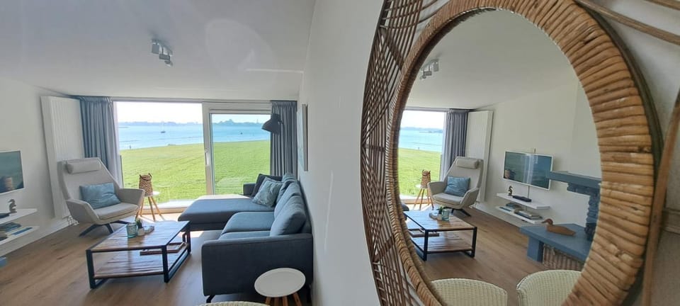 Kitchen or kitchenette, kitchen