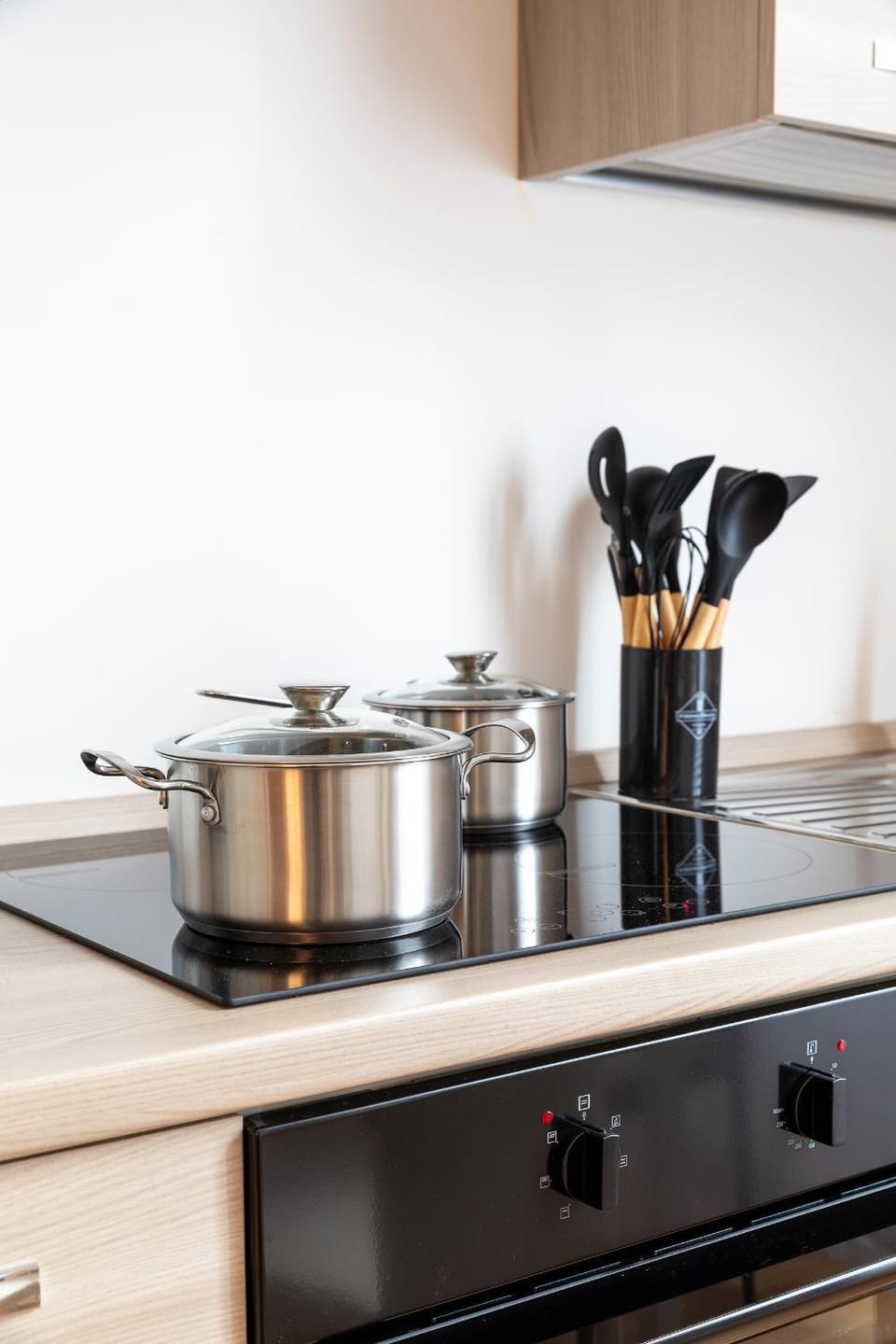 Casa 500 Family & Friends - M3 10 minutes to Duomo Apartment in Milan