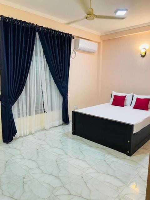 Kanapathiy Rest House Bed and Breakfast in Sri Lanka