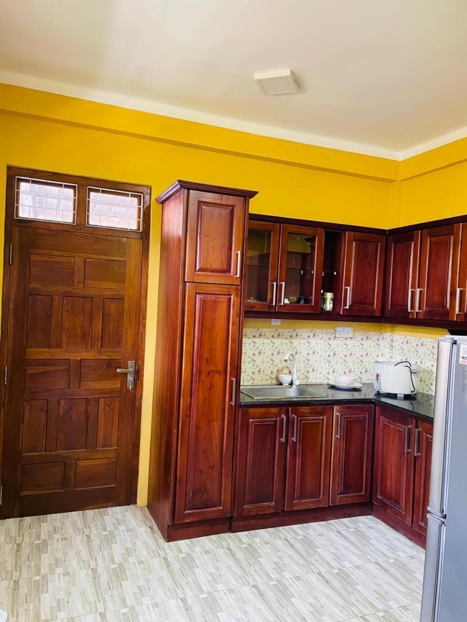 Kanapathiy Rest House Bed and Breakfast in Sri Lanka