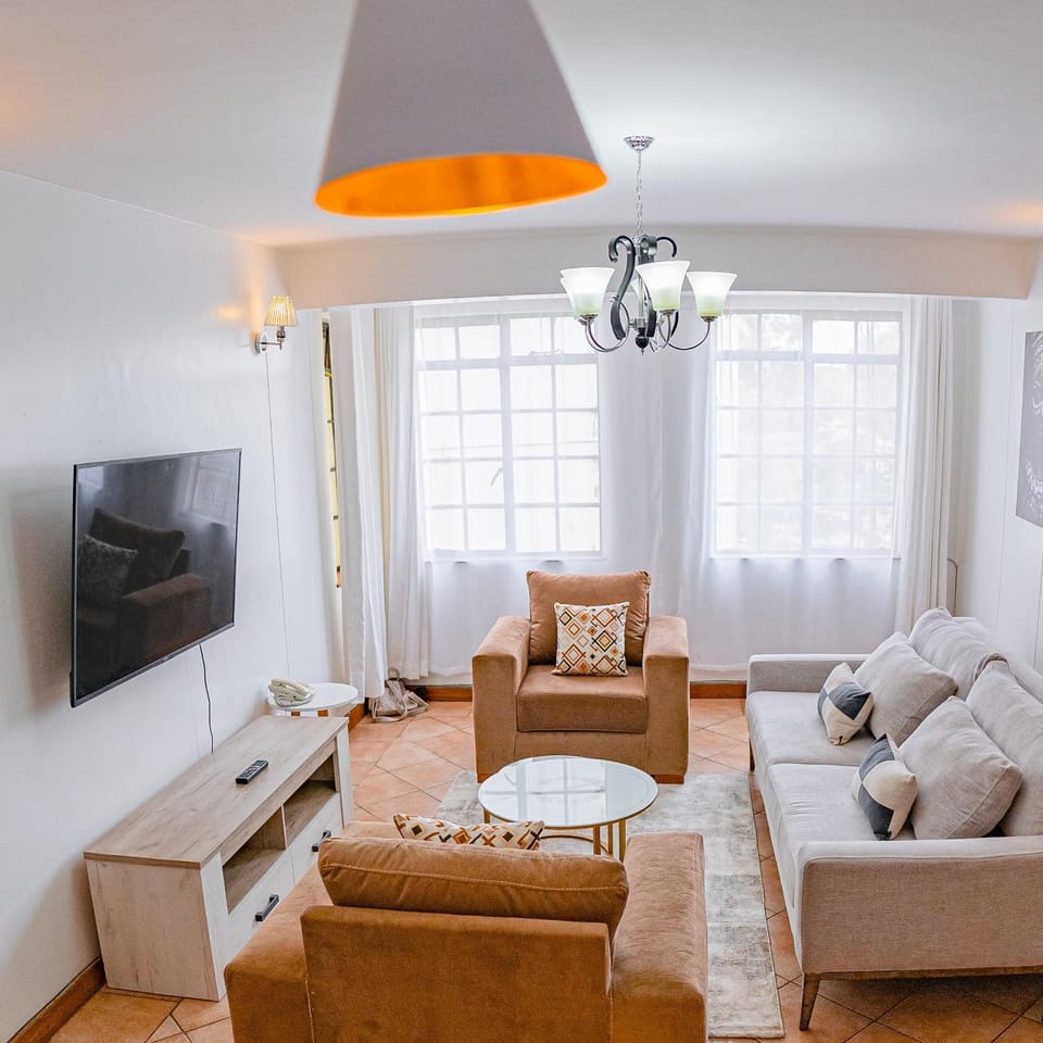 Communal lounge/ TV room, TV and multimedia, Living room