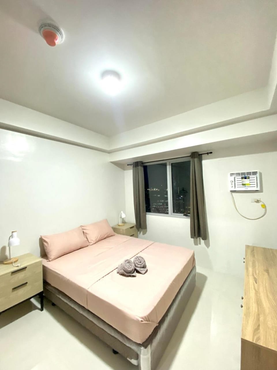 One Br with Balcony at East Gate Apartment in Lapu-Lapu City