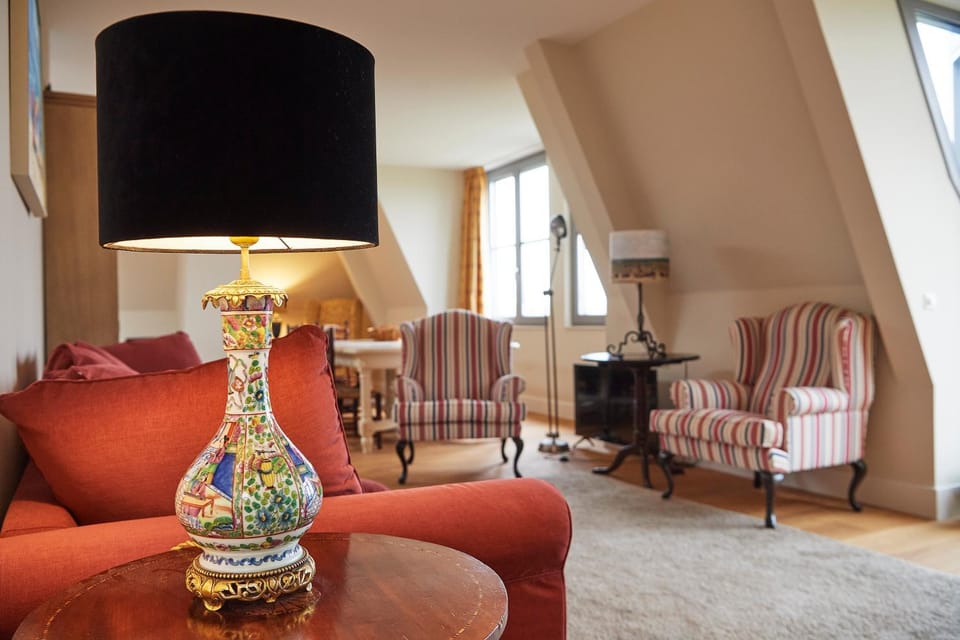 Landhuis met zwembad Villa in Oostkapelle