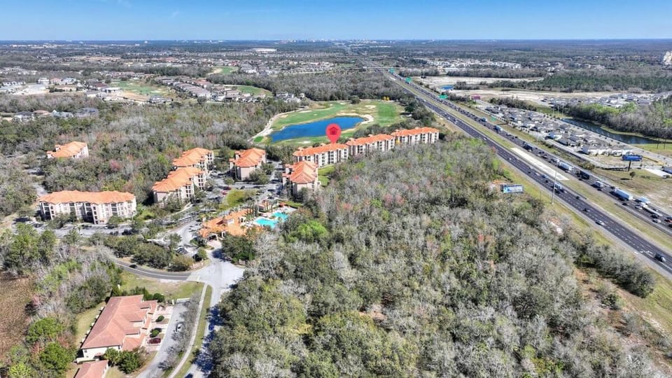 Gentle Breeze 3BDM Sleeps 8 Disney Apartment in Four Corners