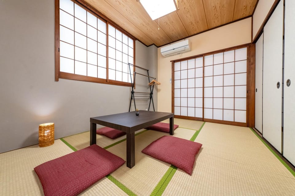 Living room, air conditioner
