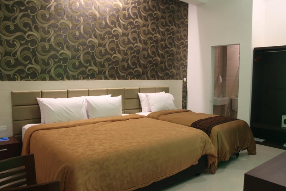 Tlogomas Guest House Bed and Breakfast in East Java
