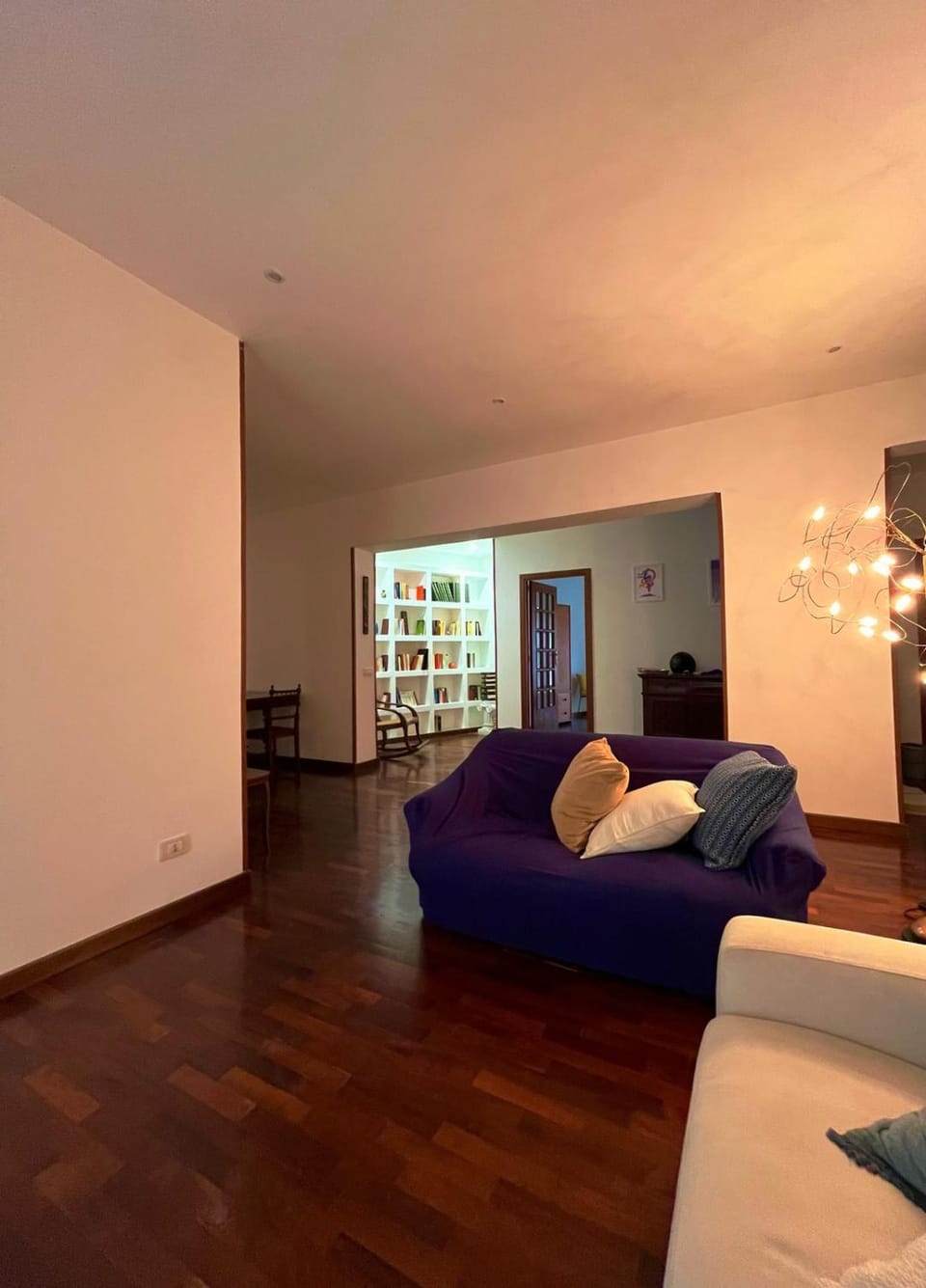 Living room, Decorative detail, furniture