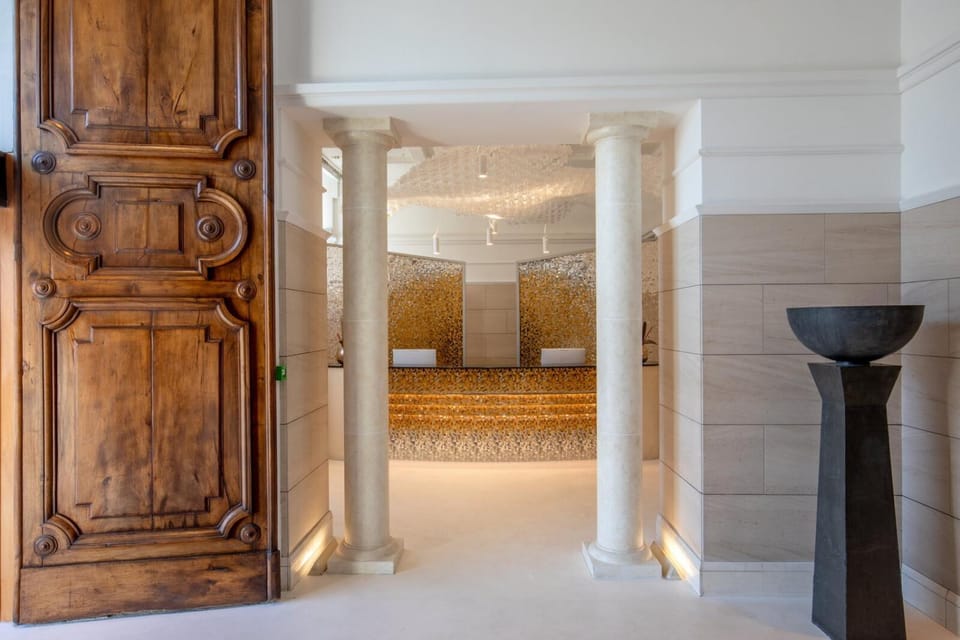 Lobby or reception, Spa and wellness centre/facilities
