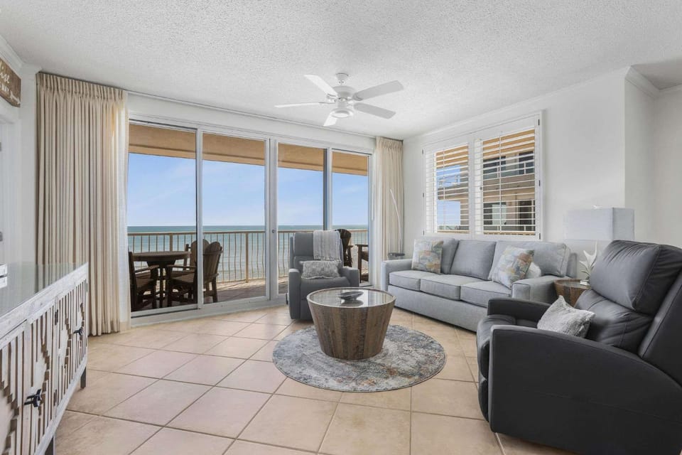 Emerald Key 603- Wrap Around Balcony Top Floor House in Orange Beach