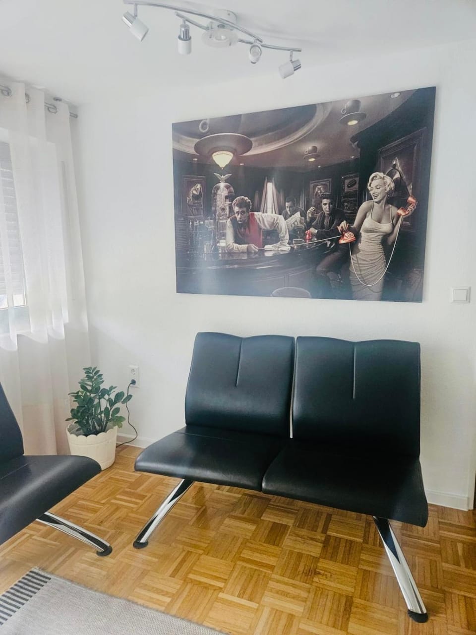 Seating area