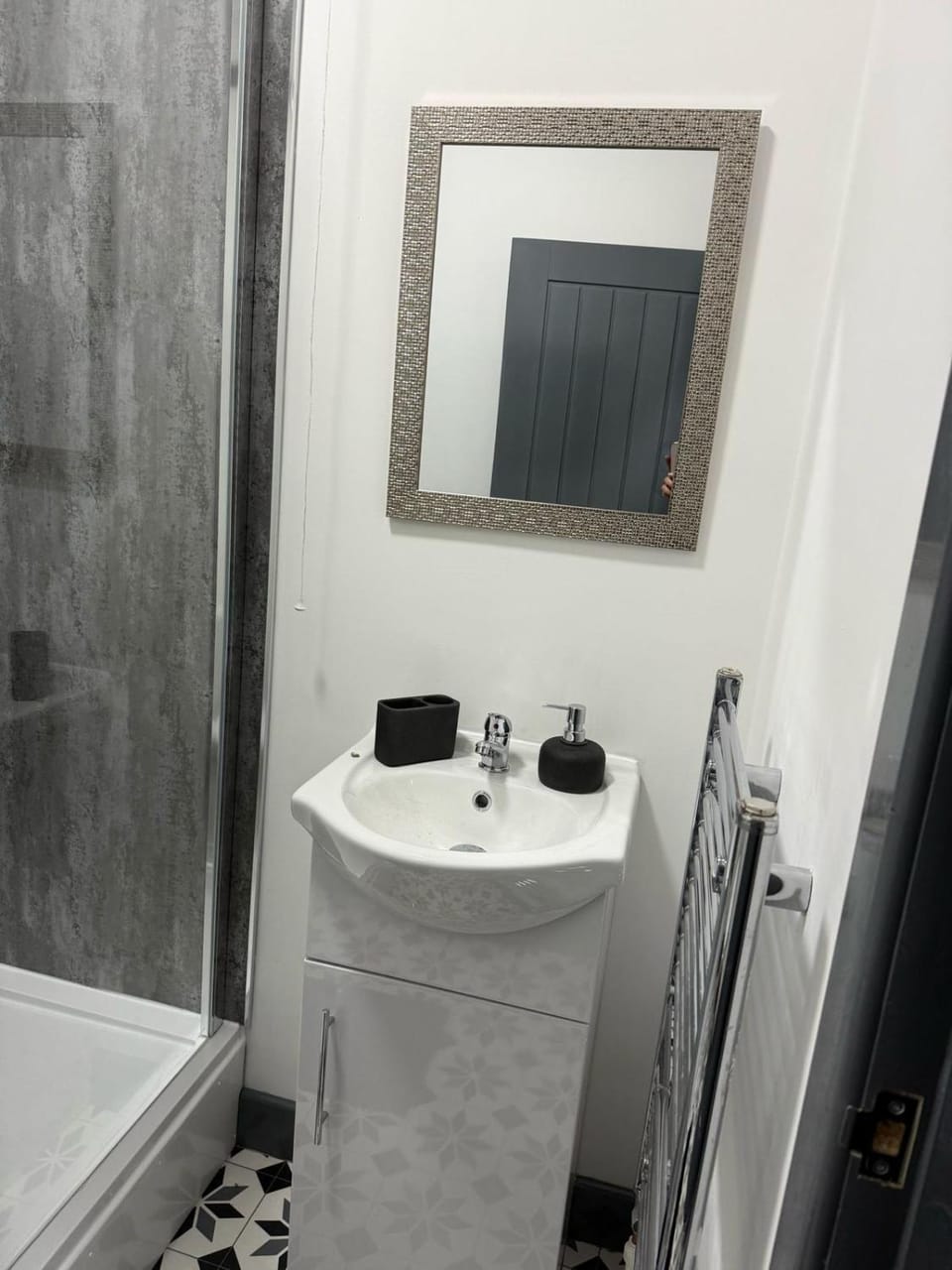 3BR Accommodation in St Helens - Sleeps 6 House in St Helens