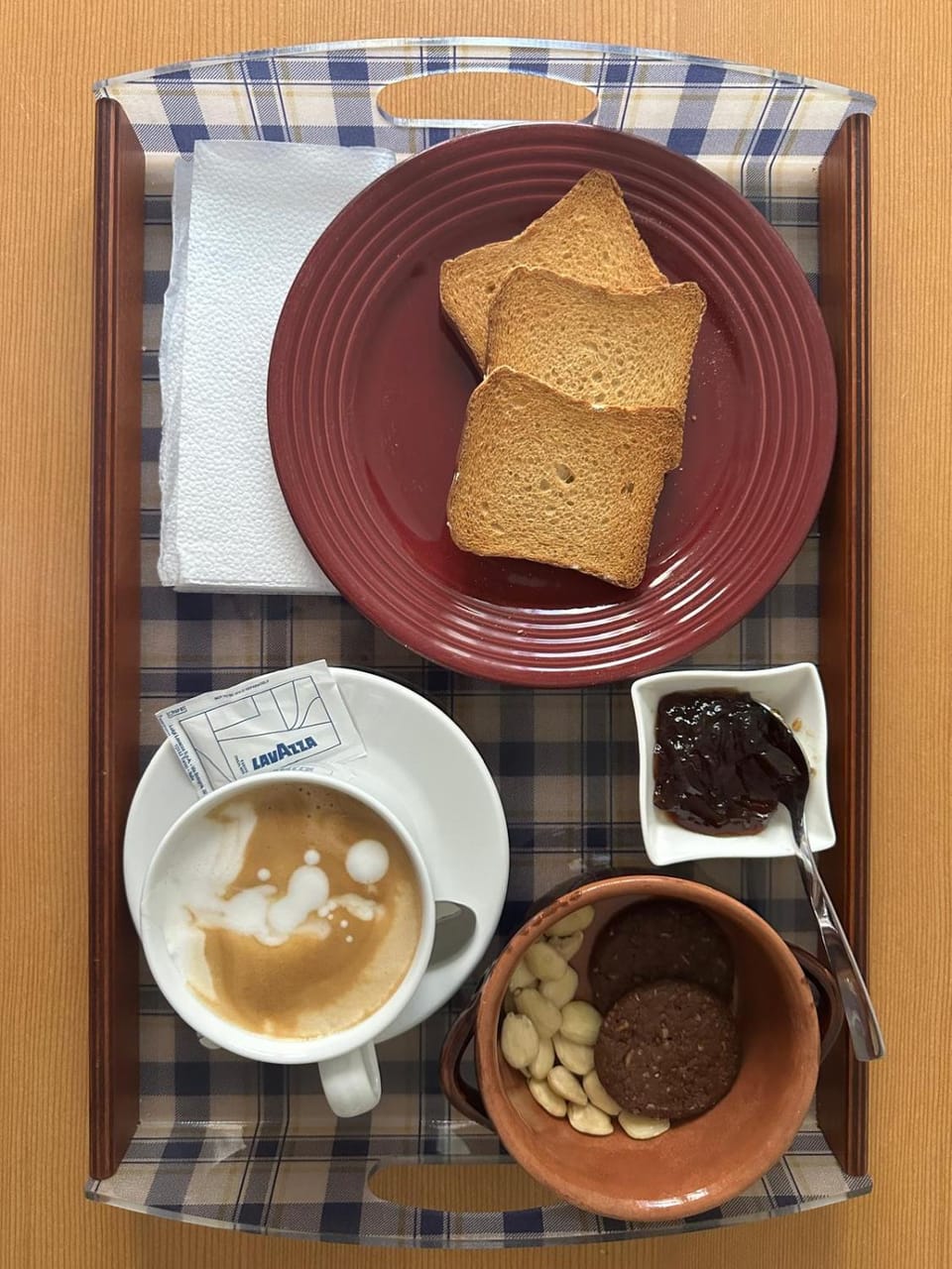 Food and drinks, Food, Breakfast, Continental breakfast