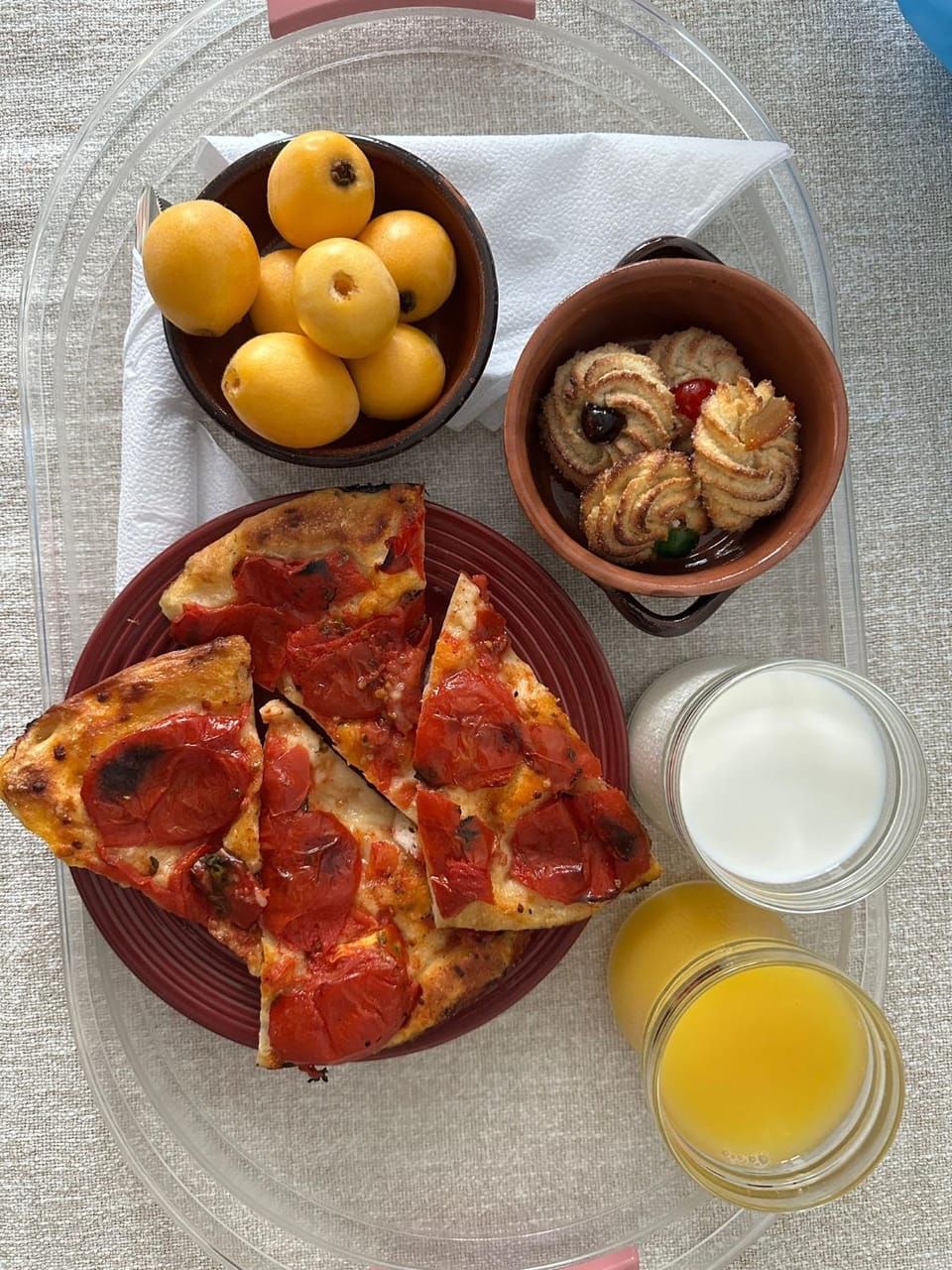 Food and drinks, Food, Breakfast, Continental breakfast