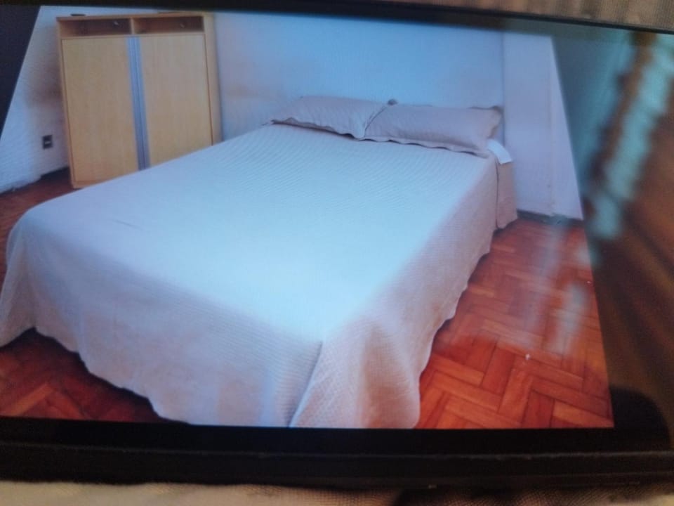 Excelente quarto centro BH Apartment in Belo Horizonte