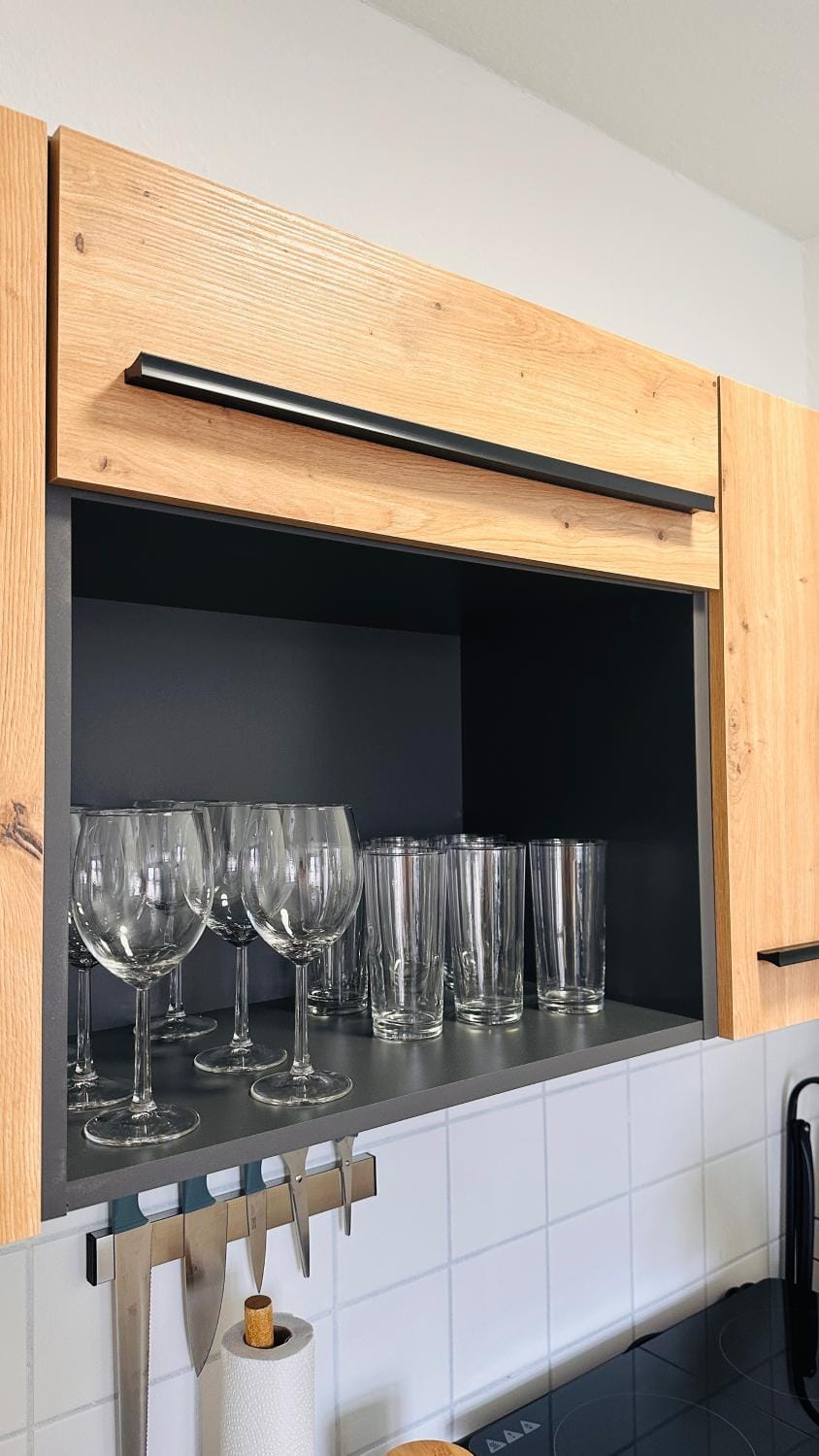 Kitchen or kitchenette, Food and drinks