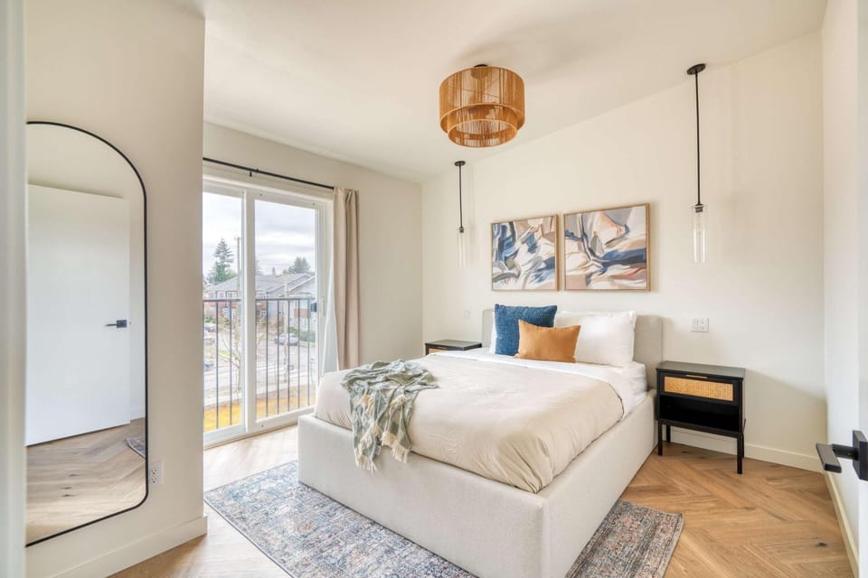 Stay Portland - Alberta Arts Escape - Modern 3BR Townhome House in Portland