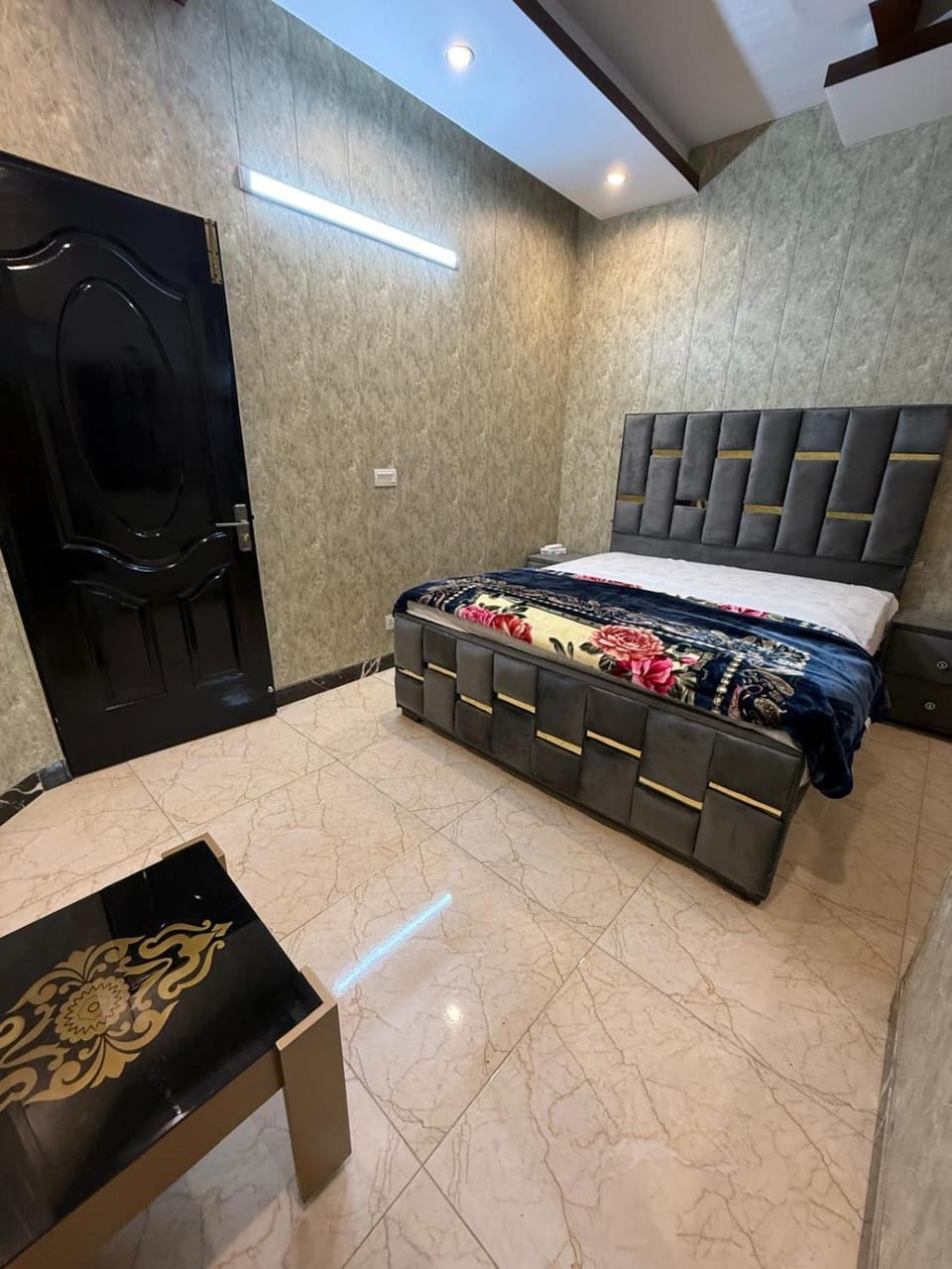 super town house dha lahore Bed and Breakfast in Lahore