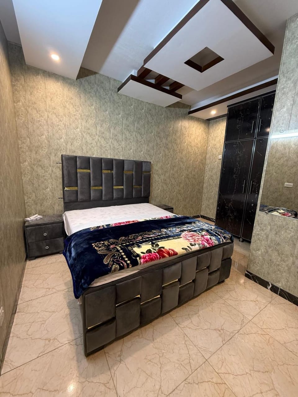 super town house dha lahore Bed and Breakfast in Lahore