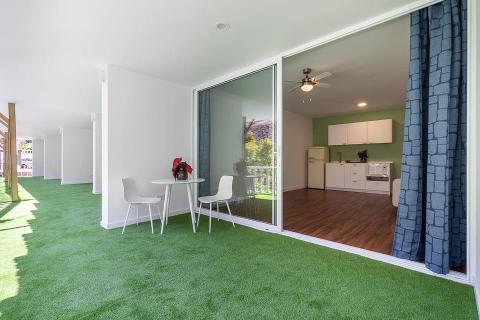 Balcony/Terrace, Living room