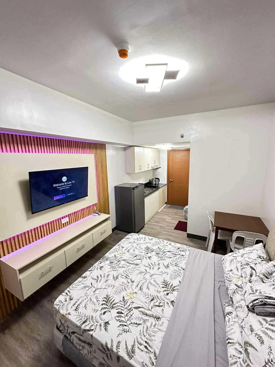 Symfoni Nichols Studio Apartment in Cebu City