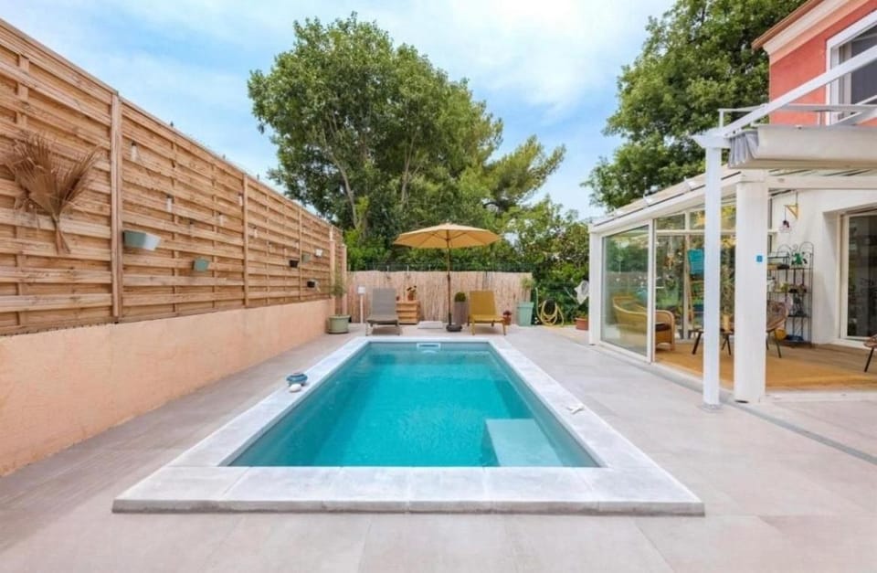 Villa Perdrix Villa in Marseille