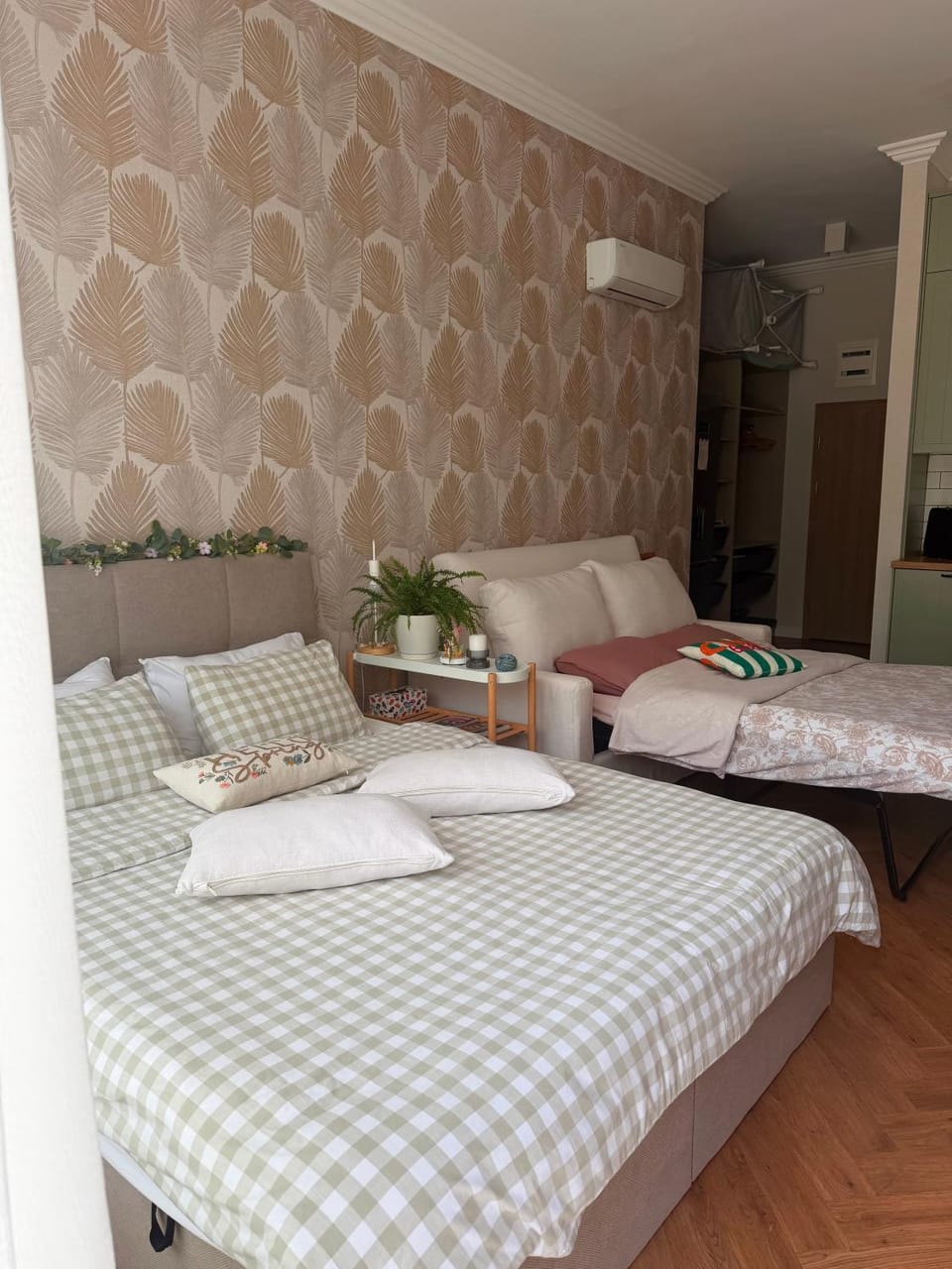 Coral Bay Studio Varna - Beachfront with Free Parking Apartment in Varna