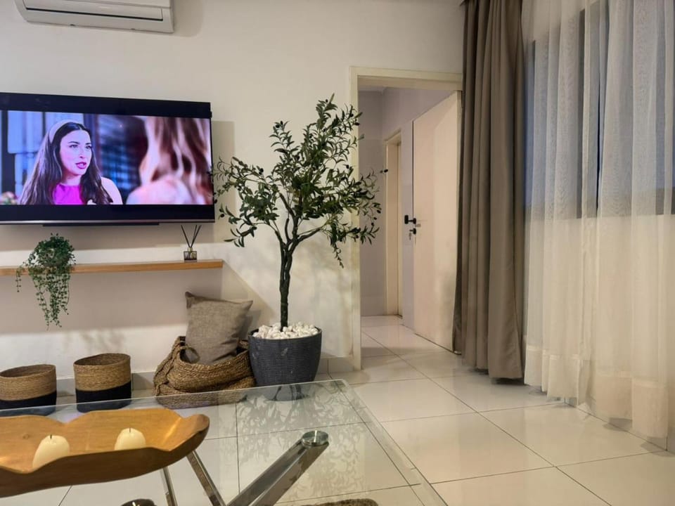 ORY luxury garden Apartment in Africa