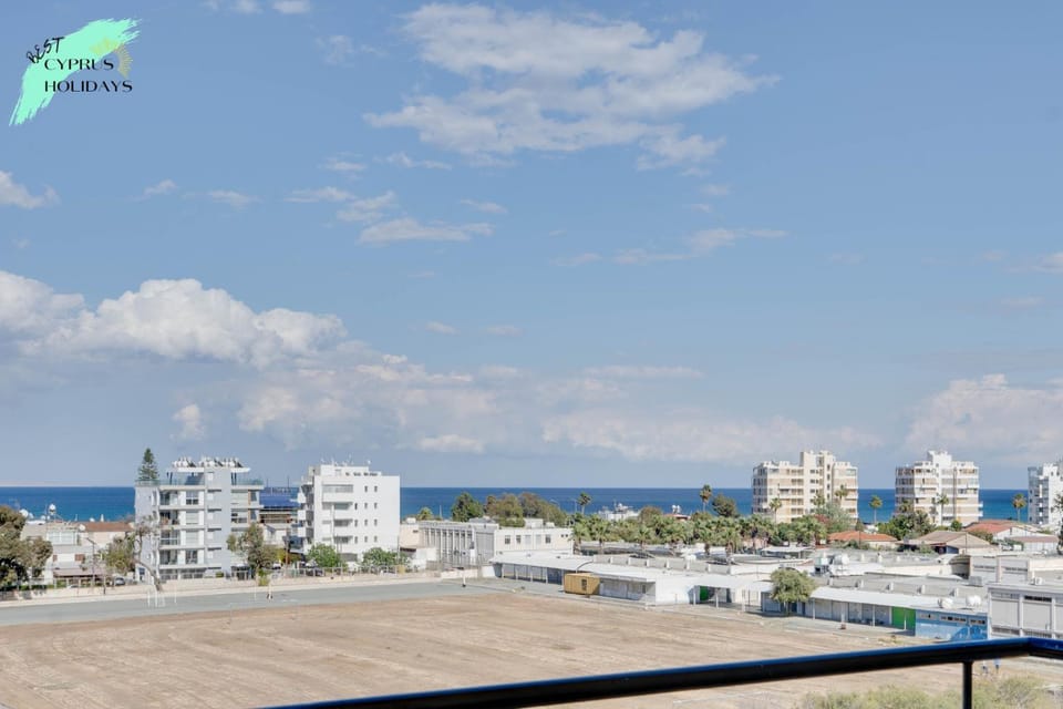 Charming 3-Bed Duplex with Stunning Sea View Apartment in Larnaca
