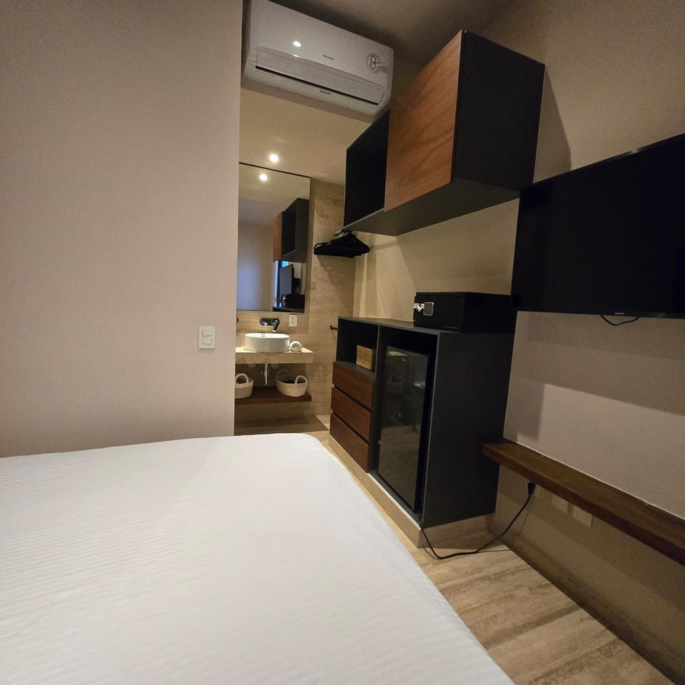 Bed, air conditioner