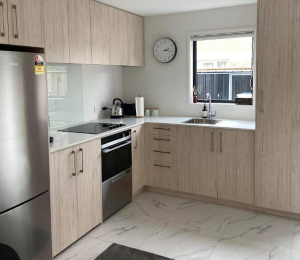 The Biddle Haven 2BR Retreat House in Lower Hutt