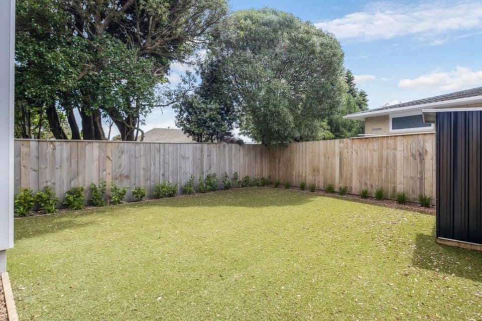 The Grove Hideaway House in Lower Hutt