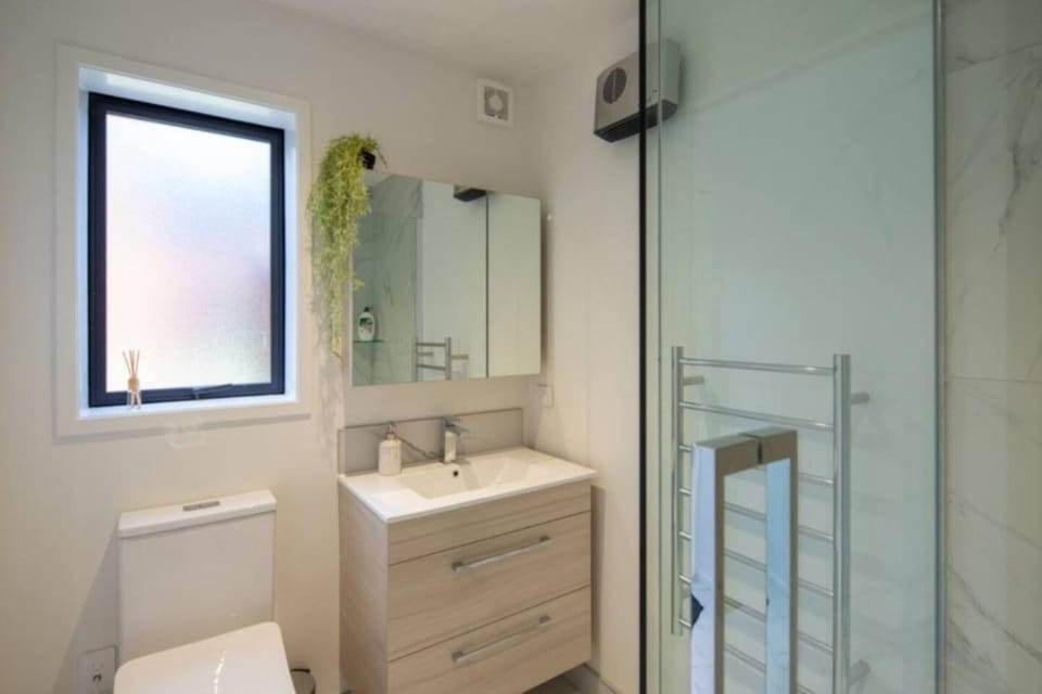 Hutt Haven Studio House in Lower Hutt
