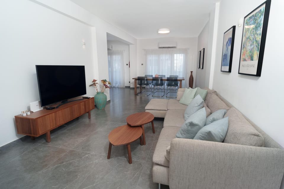 TV and multimedia, Living room, Diving, air conditioner