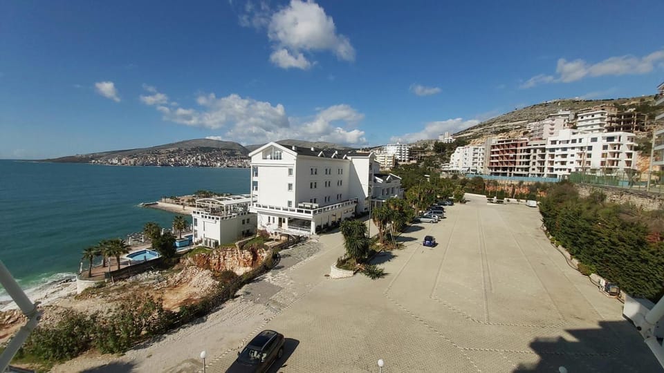 Nearby landmark, Day, Neighbourhood, Bird's eye view, City view, Sea view, Street view