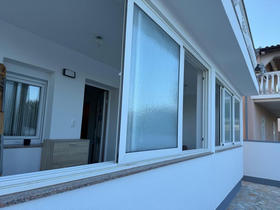 Property building, Balcony/Terrace